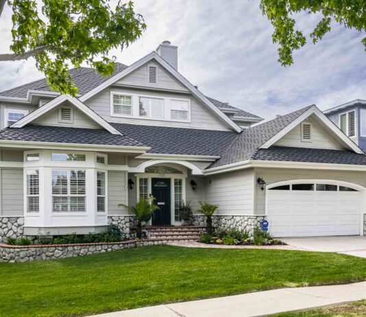 Improve Home’s Curb Appeal Without Renovation