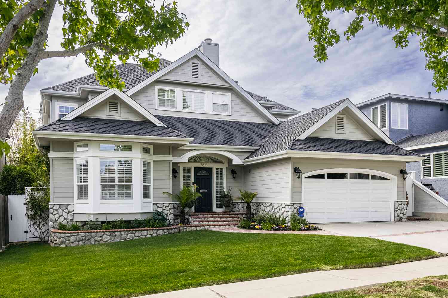 Improve Home’s Curb Appeal Without Renovation Improve Home’s Curb Appeal Without Renovation