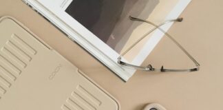 The Creator’s Toolkit – Five Accessories Every Content Creator Actually Uses Accessories Every Content Creator Actually Uses